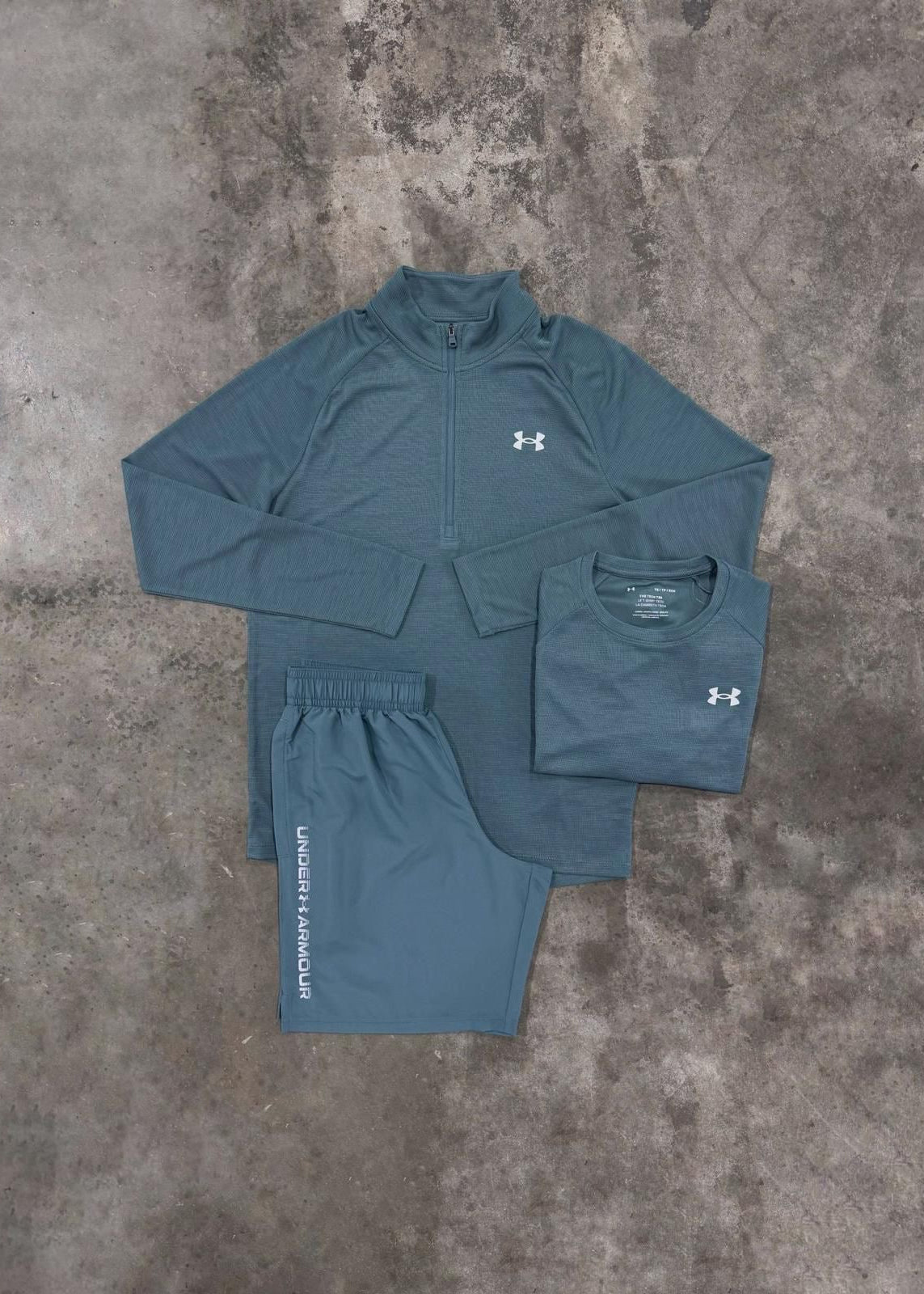 Under Armour 3 Piece Set - Quarter zip / T-shirt / Shorts - Jasper Blue